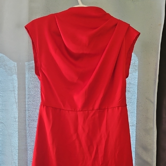 Fehaute Elegant Red Midi Dress - Picture 4 of 5